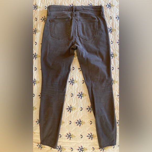 Loft gray petite skinny pants - Picture 2 of 5